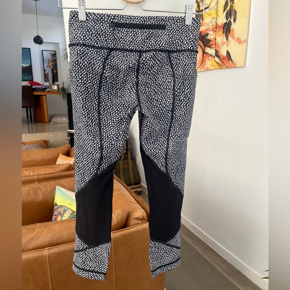 Lululemon Pace Rival Crop Tight - Picture 4 of 6